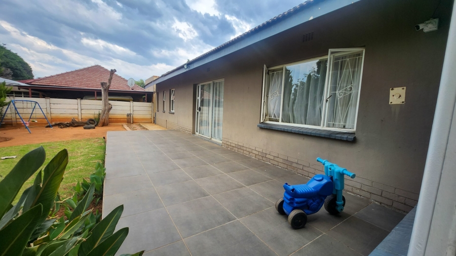  Bedroom Property for Sale in Stilfontein Ext 4 North West